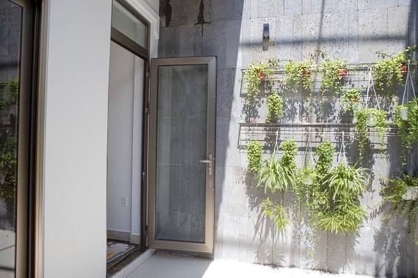 The aluminum industry has gone through many historical periods.