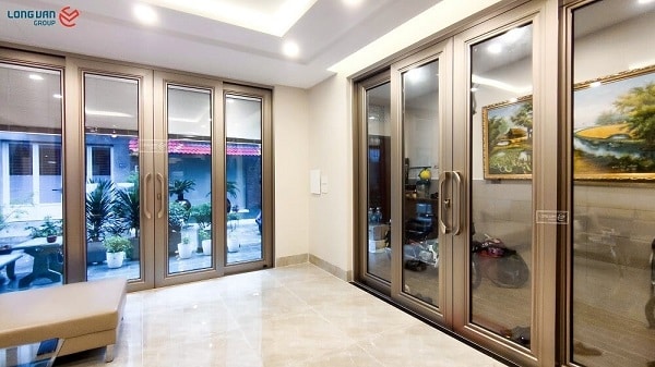 Cửa lùa nhôm kính cho nhà phố