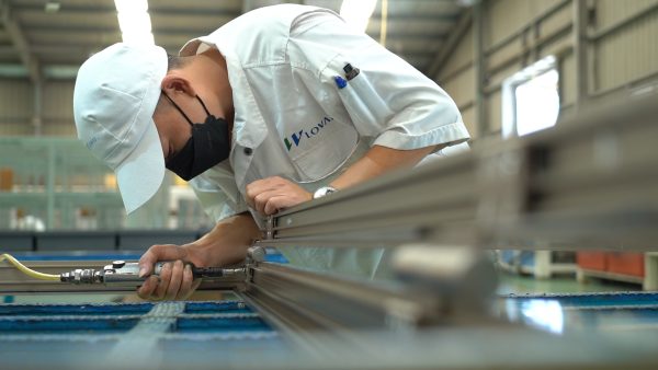 Gia công khung cửa nhôm tại xưởng sản xuất Loval