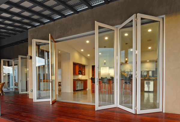 Model 7: Aluminum-glass sliding folding door with sharp lines