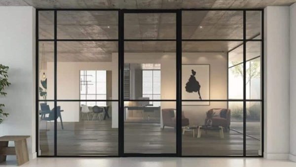 Mẫu 5: Mẫu vách ngăn nhôm kính với chi phí tiết kiệm dành cho văn phòng
